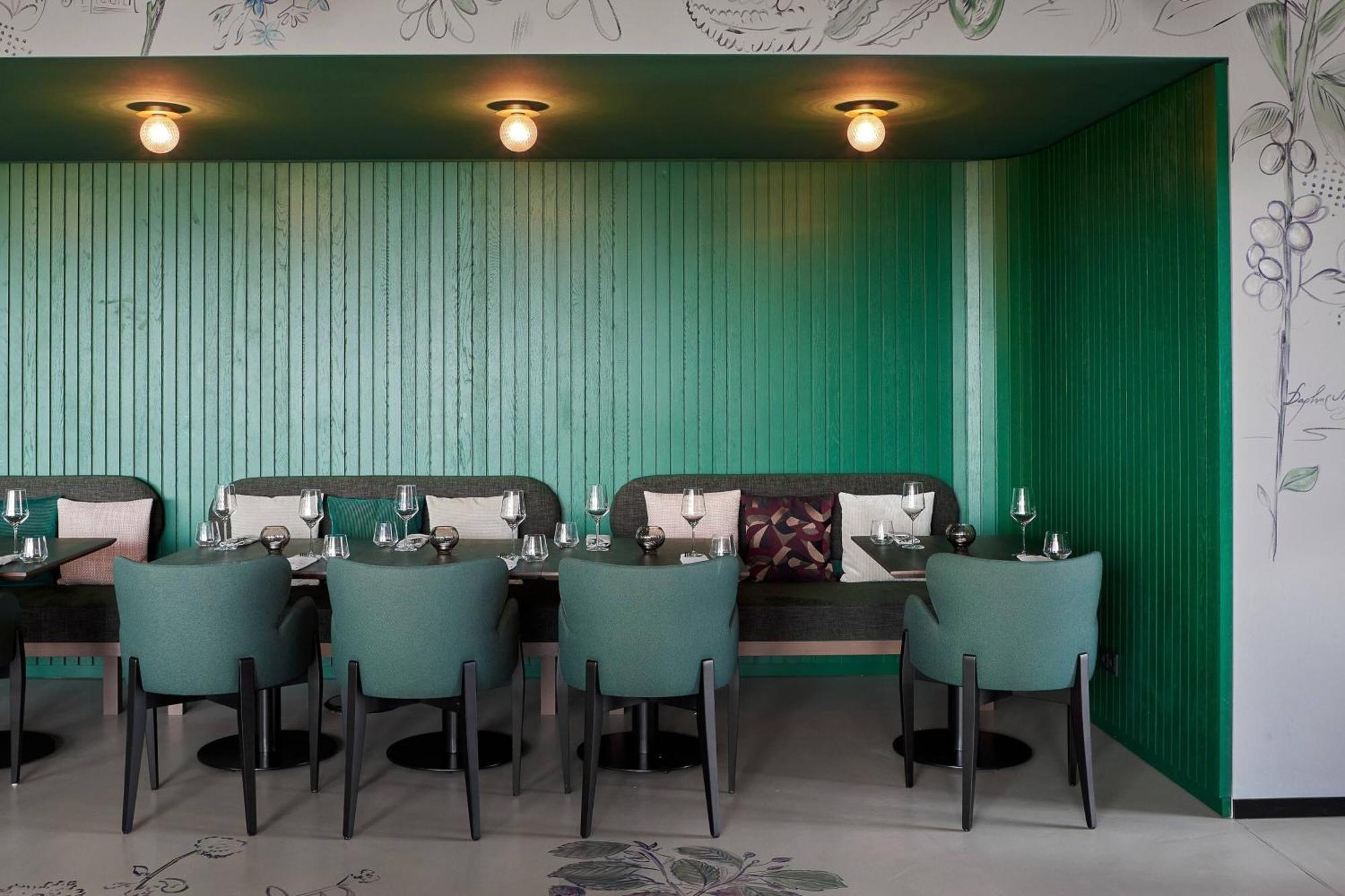 Moxy Bonn Airport Hotel Keulen